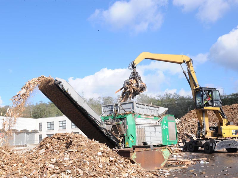 Centre de tri pour déchets Saint-Étienne